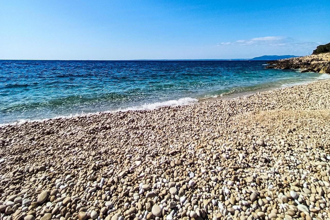 Apartments By The Sea Martinscica, Cres - 14334 Bagian luar foto