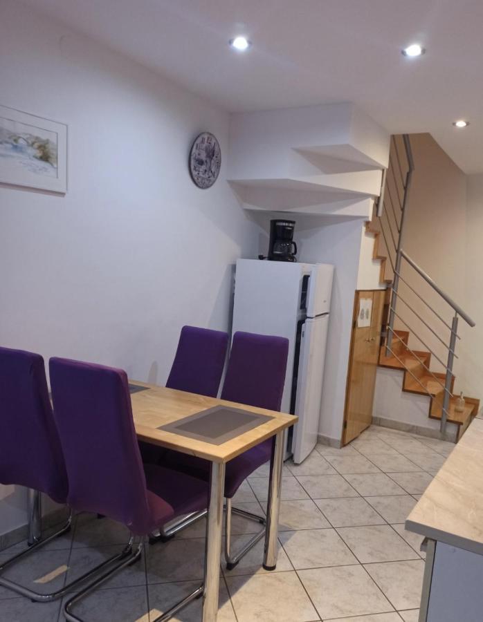 Apartments By The Sea Martinscica, Cres - 14334 Bagian luar foto